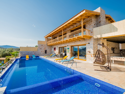  gece  -  Kasım
  | Kalkan Ulugöl Lüks Villa (6 Kişilik, Doğa Manzaralı, Hamam, Saunalı)
